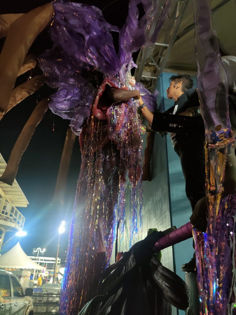 No photo description available.